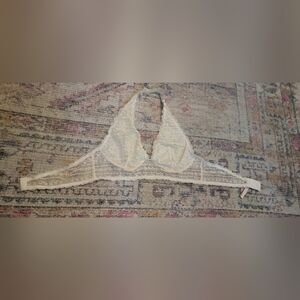 Victoria's Secret Elegant Cream Lace Bralette Size XL